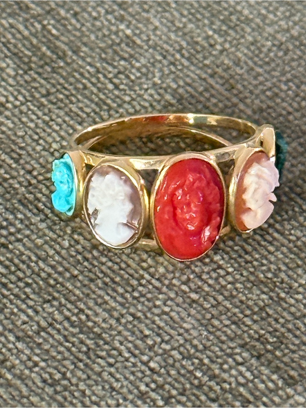 Five Portrait Head Cameo Ring 14KT Italy